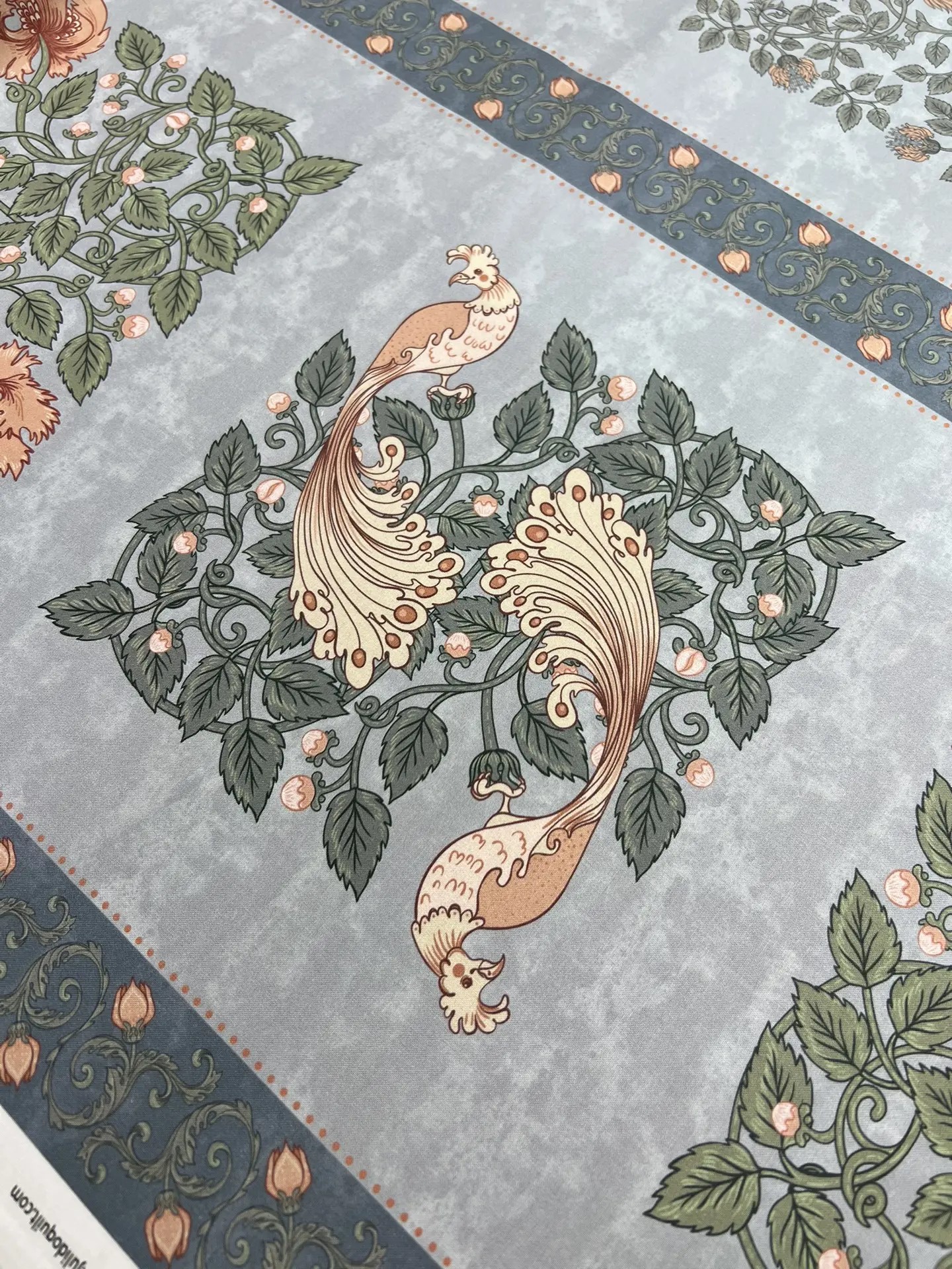 картинка Ткань 100 % хлопок JulidoQuilt 3711 Коллекция Поэзия лепестков от магазина МиТекс на Пушкина 97