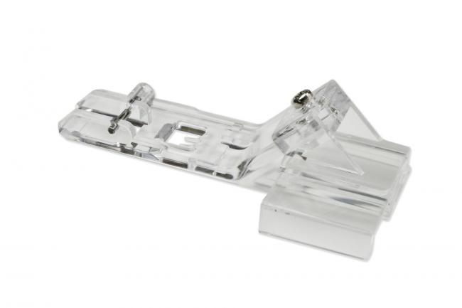 картинка Лапка AU-175 лапка для распошивальной маш. Aurora для тесьмы и кружев с подгибкой от магазина МиТекс на Пушкина 97