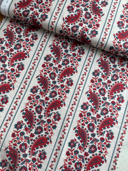 картинка Ткань 100 % хлопок JulidoQuilt 2902-1 Коллекция Русские сезоны 1 от магазина МиТекс на Пушкина 97