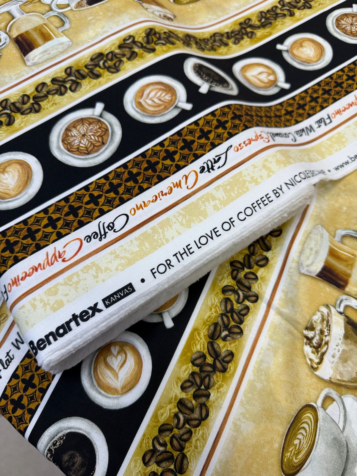 картинка Ткань Benartex 100 хлопок 110 см 1415471B от магазина МиТекс на Пушкина 97