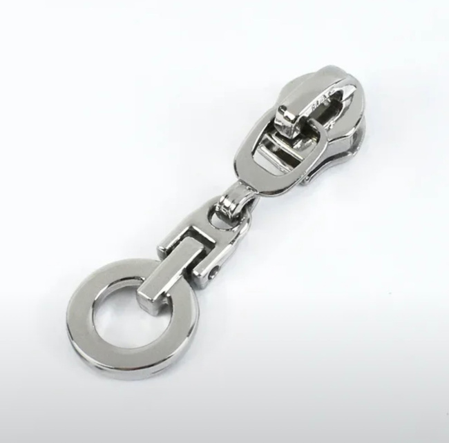картинка Бегунок галантерейный спираль К6, silver Цепочка от магазина МиТекс на Пушкина 97