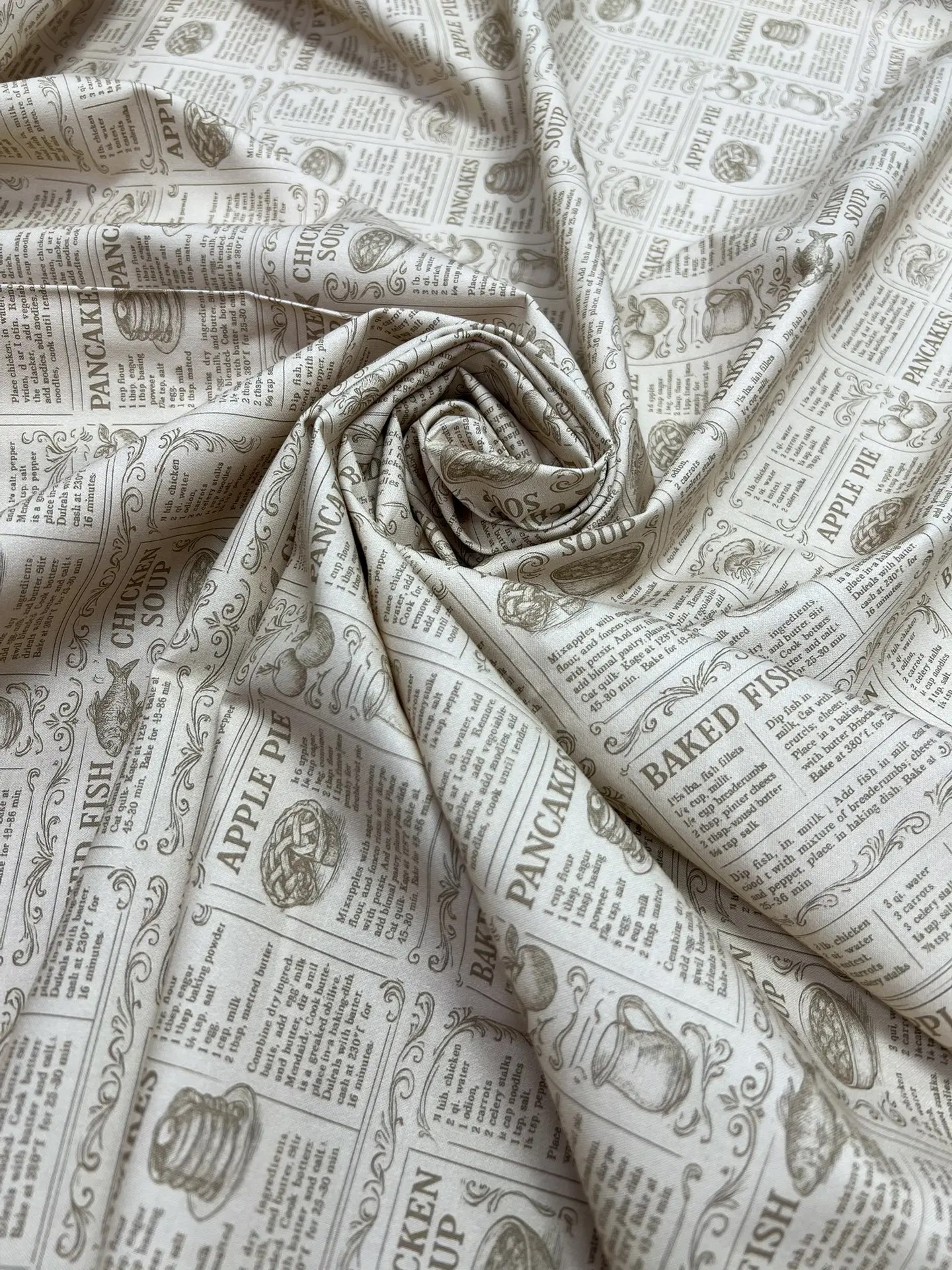 картинка Ткань 100% хлопок JulidoQuilt 4201 Коллекция Сладкие рецепты от магазина МиТекс на Пушкина 97
