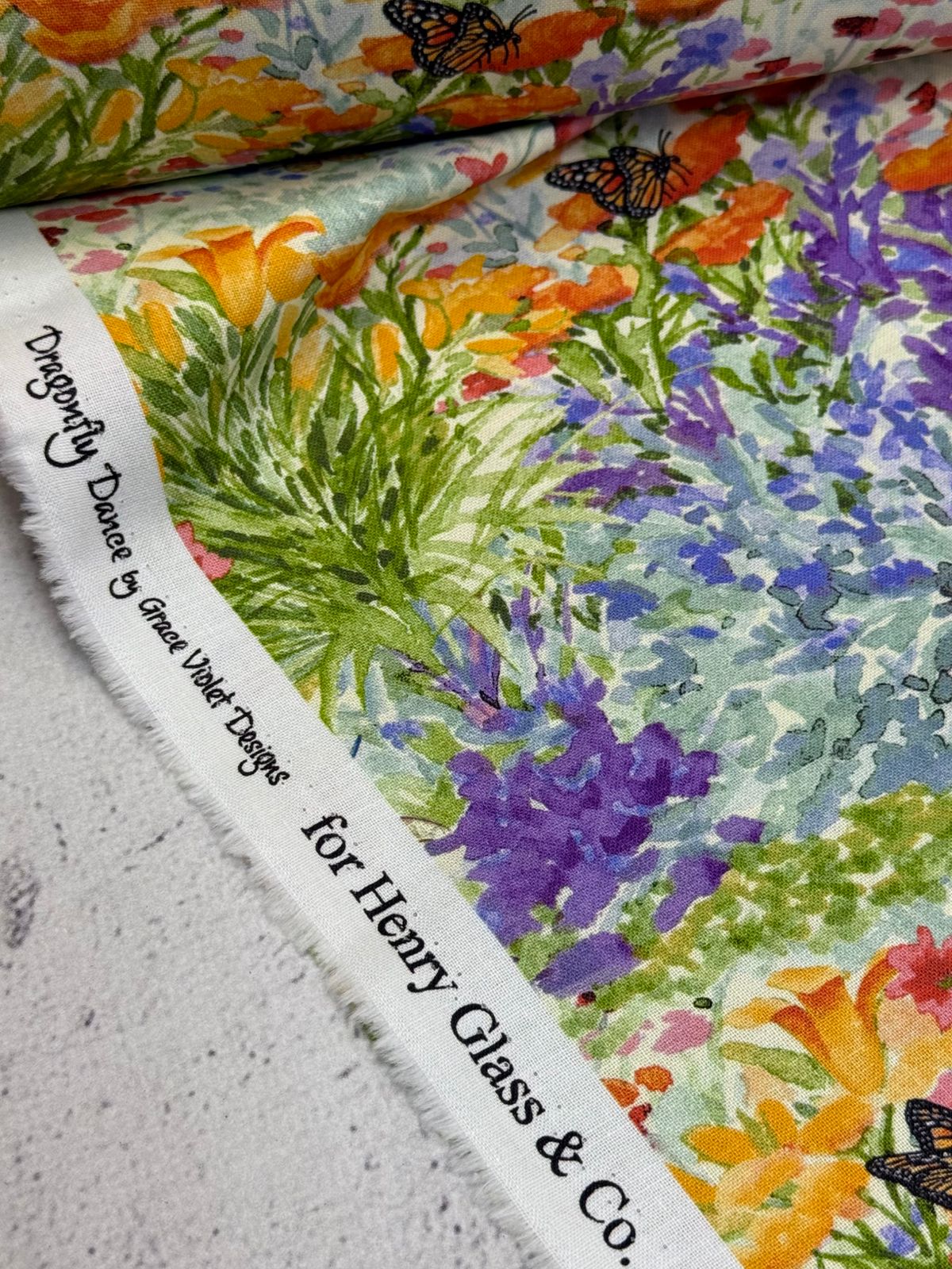 картинка Ткань 100% хлопок Henry Glass 1728-76 PERIWINKLE от магазина МиТекс на Пушкина 97