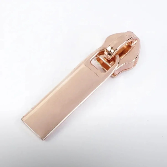картинка Бегунок галантерейный спираль К6, RoseGold, прямой от магазина МиТекс на Пушкина 97