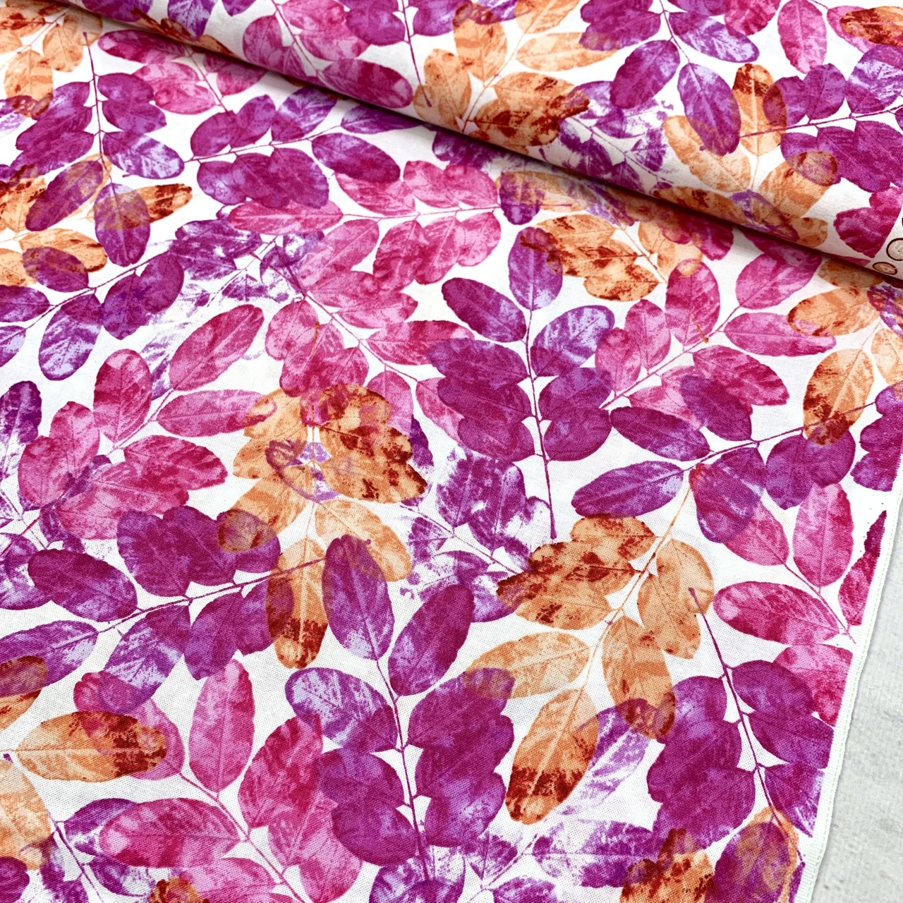 картинка Ткань Benartex 100 хлопок 110 см 8834-02 от магазина МиТекс на Пушкина 97