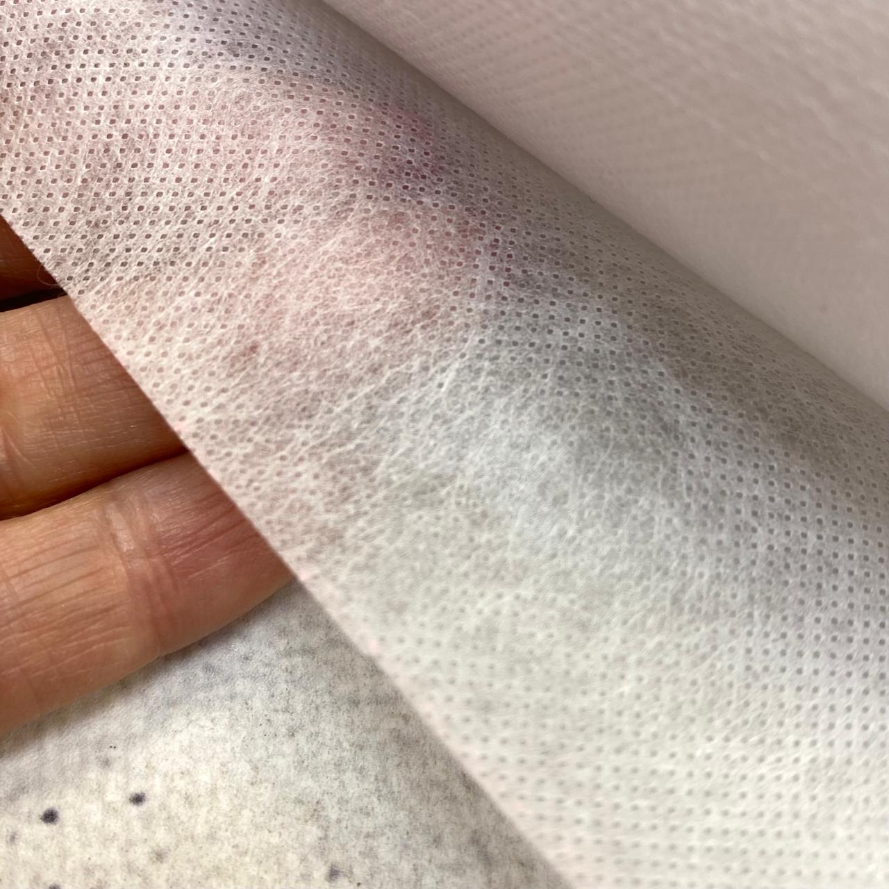 картинка Флизелин водорастворимый Freudenberg Soluvlies 90 см 38 г от магазина МиТекс на Пушкина 97