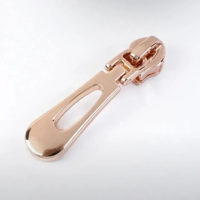 картинка Бегунок галантерейный спираль К6, RoseGold,136 от магазина МиТекс на Пушкина 97
