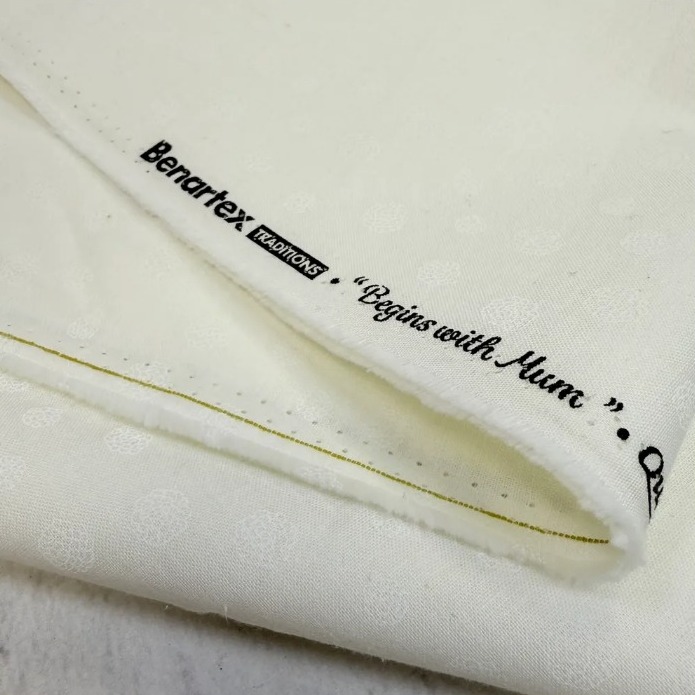 картинка Ткань 100% хлопок AL-белый цветок White от магазина МиТекс на Пушкина 97